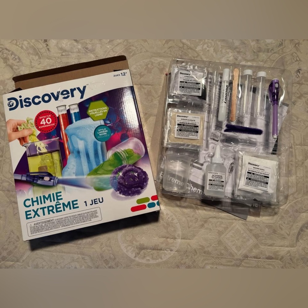 Discovery Science Kit - Picture 2 of 3